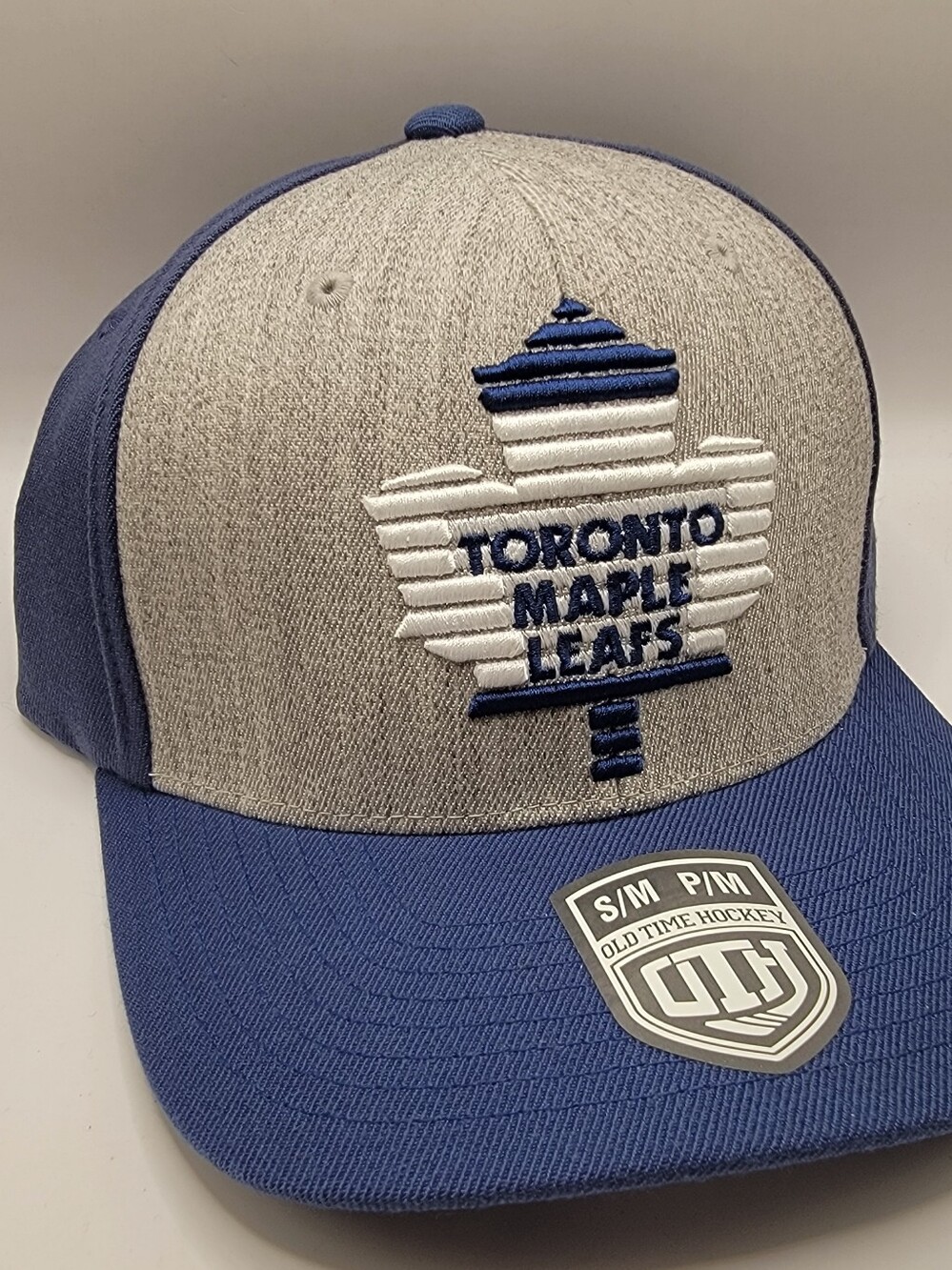 Toronto Maple Leafs Grey and Blue Fitted Baseball Cap